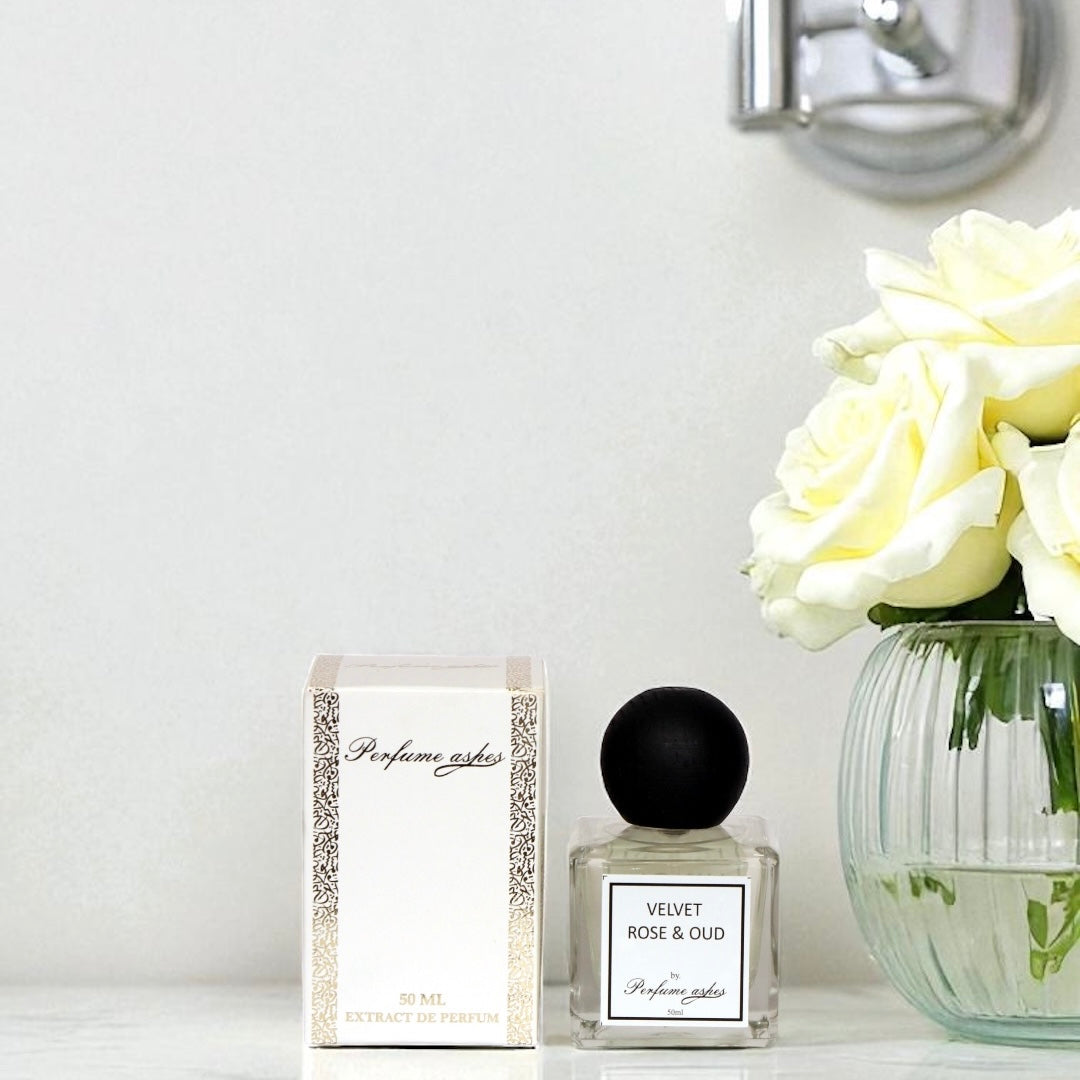 Velvet Rose & Oud | White Arabic Edition